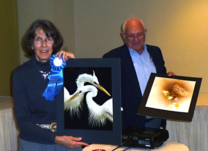 Nancy with her Best In Show and Al holding another image