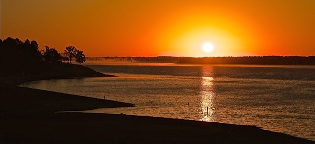 Sunrise in Mississippi, by Rod VanHorenweder